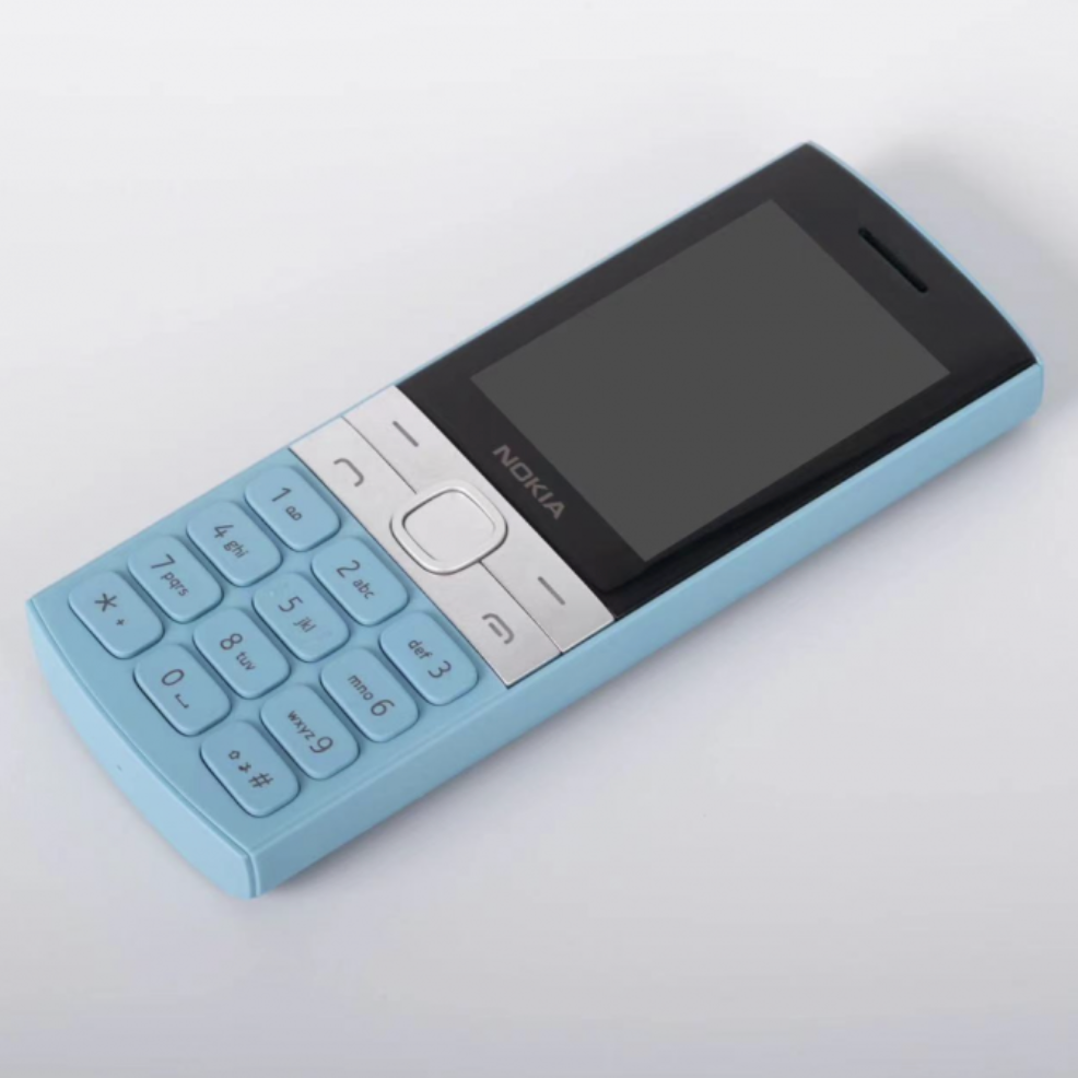 Nokia 150 الأصلي ثنائي الشريحة.