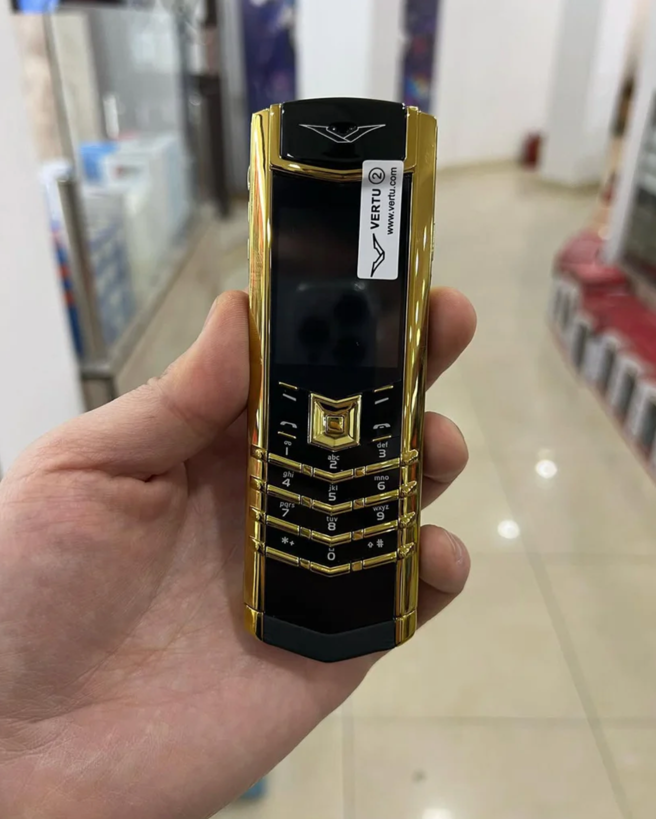 Vertu هاتف الاصلي بتصميم فاخر
