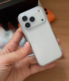mini iPhone 17 Pro