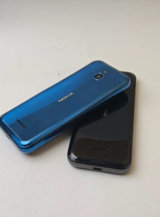 Golden 12 - هاتف نوكيا كلاسيكي